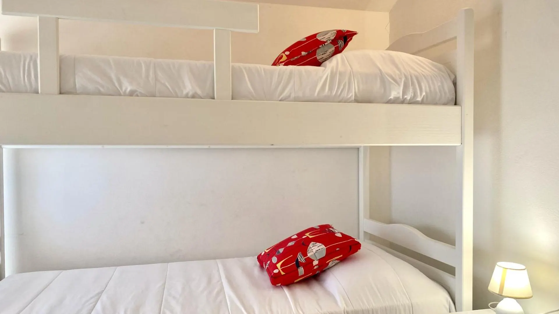 Il Castelluccio Apartment San Vincenzo 0*,